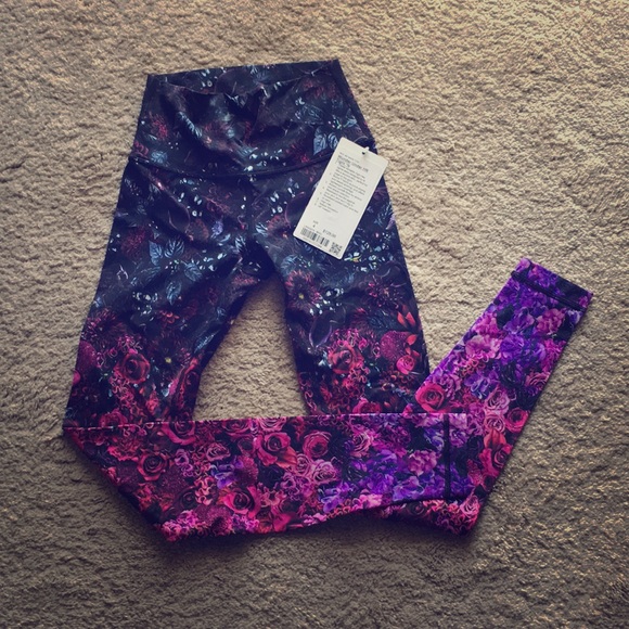 lululemon athletica Pants - Lululemon Wunder Under HR high rise tights. NWT!!!